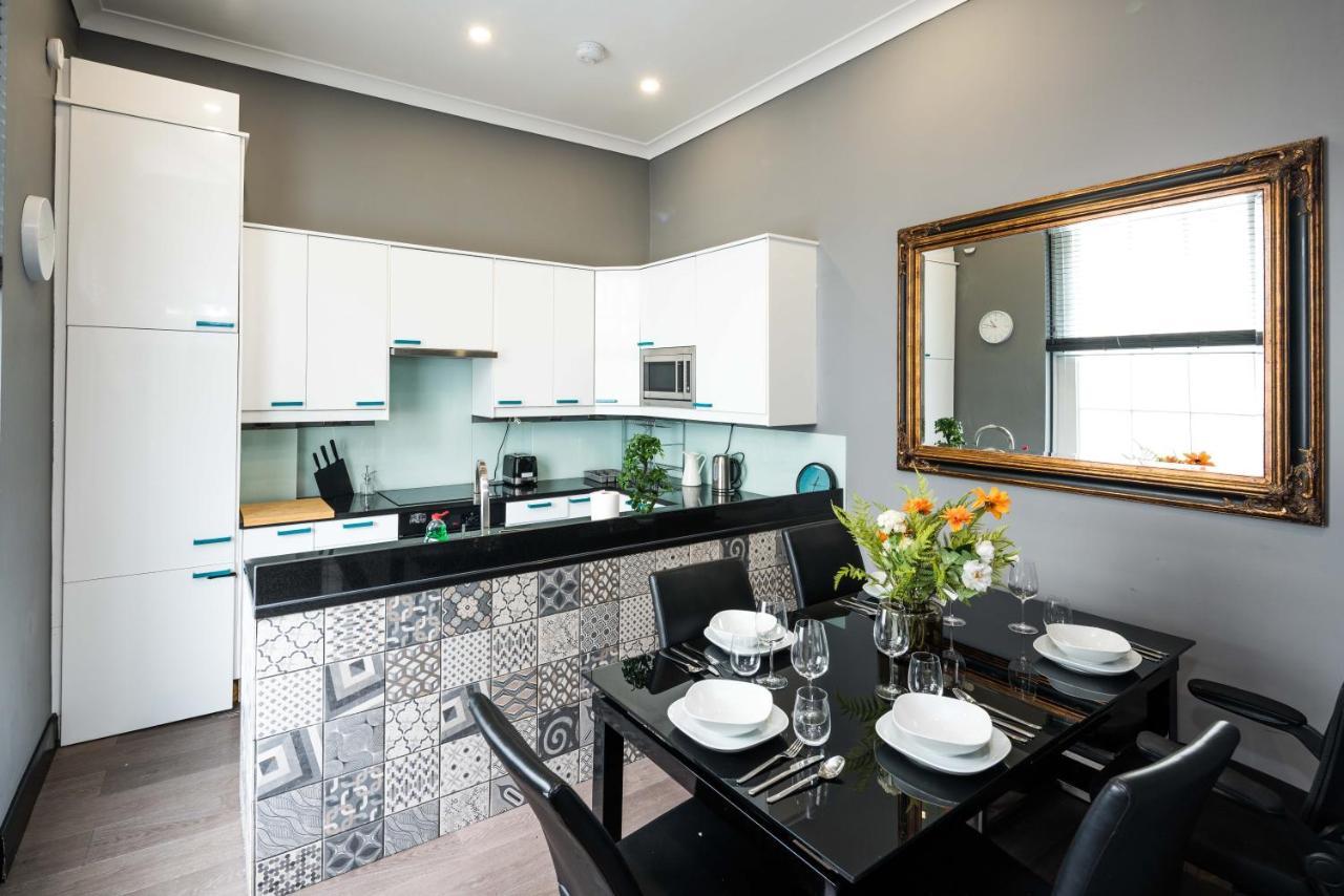 לונדון Cumberland 4 Double Bedroom In Pimlico מראה חיצוני תמונה